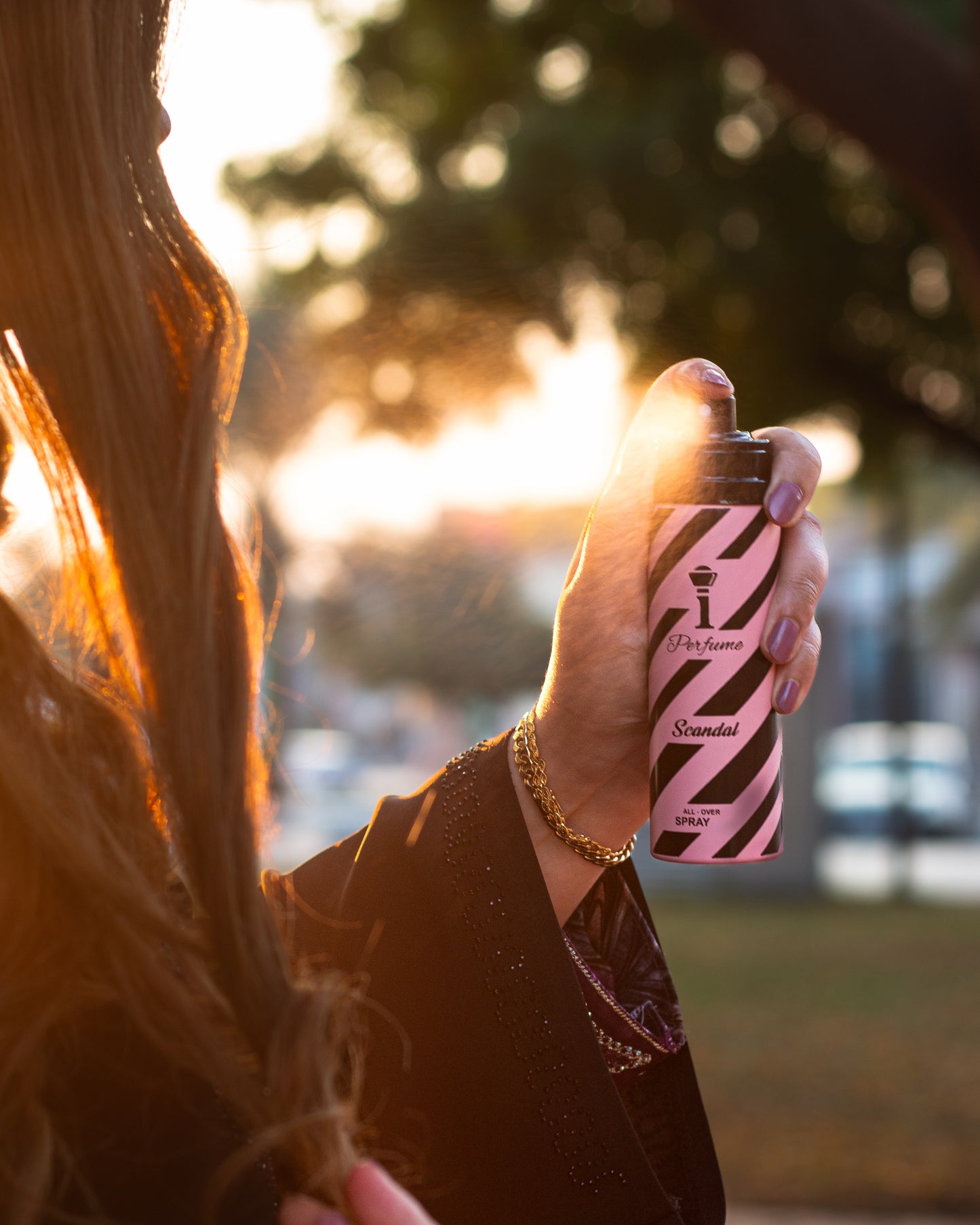 Scandal All Over Spray